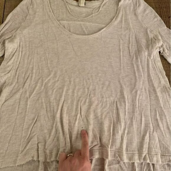 FP We the free womens oversized long sleeve peplum cream top -S - Picture 5 of 10